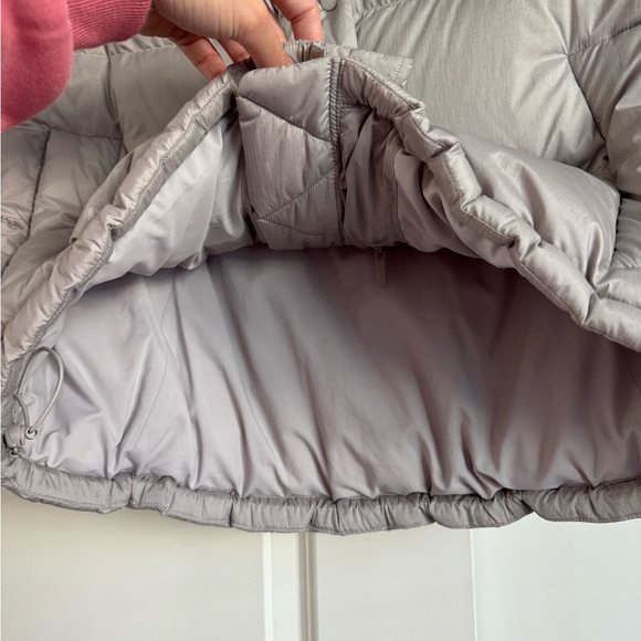 lululemon athletica Gray Puffer Vest - Picture 7 of 13